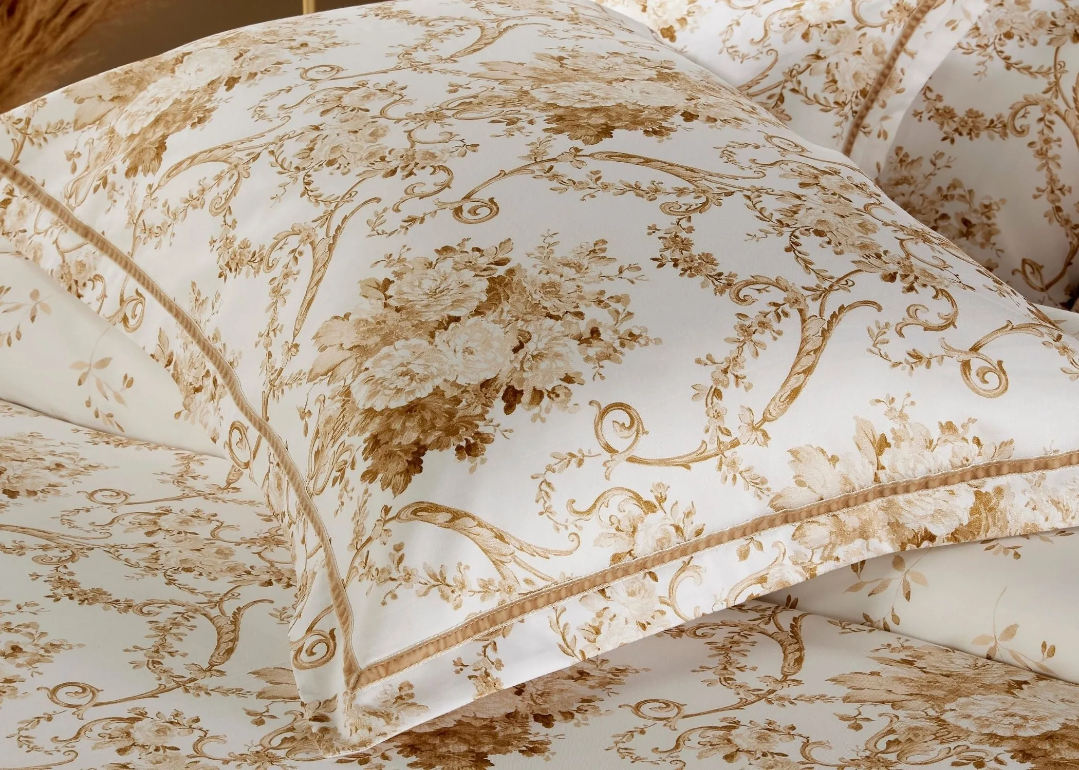 Christy Paris Duvet Cover Sets in Bronze
